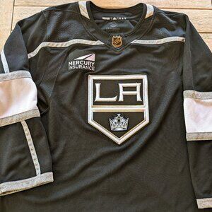 Authentic ADIDAS NHL Los Angeles Kings Hockey Jersey Sz 52